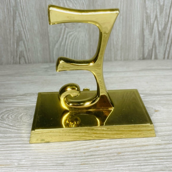 Pottery barn gold tone heavy shelf stocking hook Christmas decorations “ E “ - Picture 6 of 7